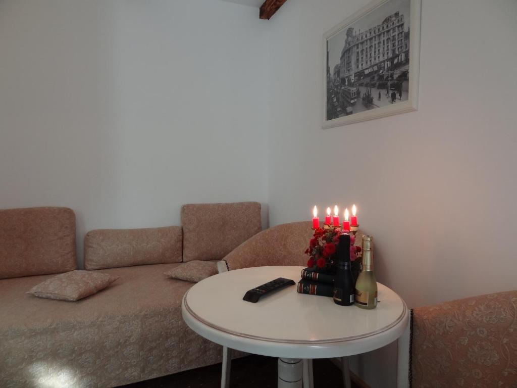 Vila Parlament Bucharest Room photo